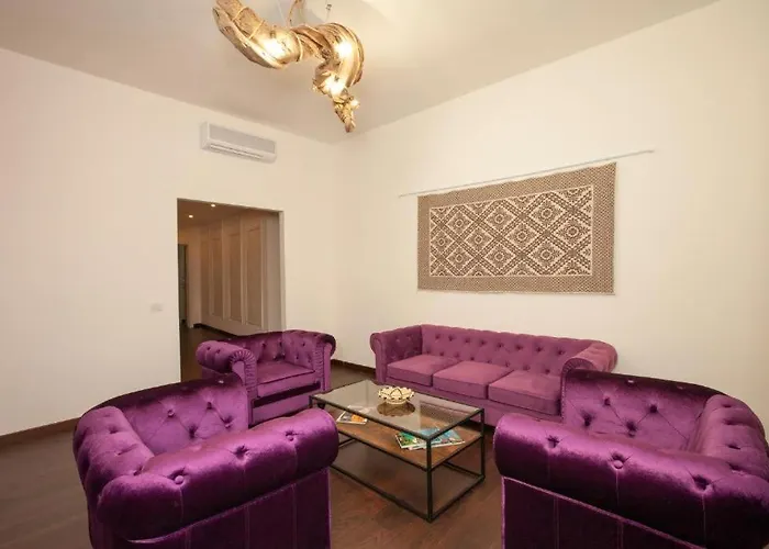 Eva Luxury Saint Remy 3*