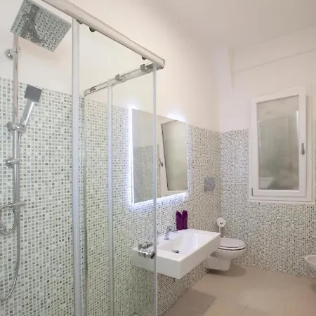 Eva Luxury Saint Remy Гостевой дом Кальяри